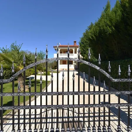 Cozy With Terrace And Bbq Appartement *