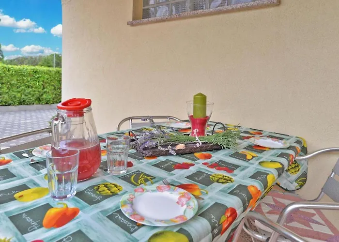 Cozy With Terrace And Bbq