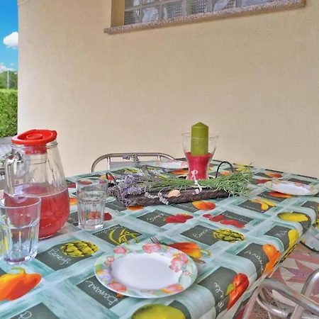 Cozy With Terrace And Bbq